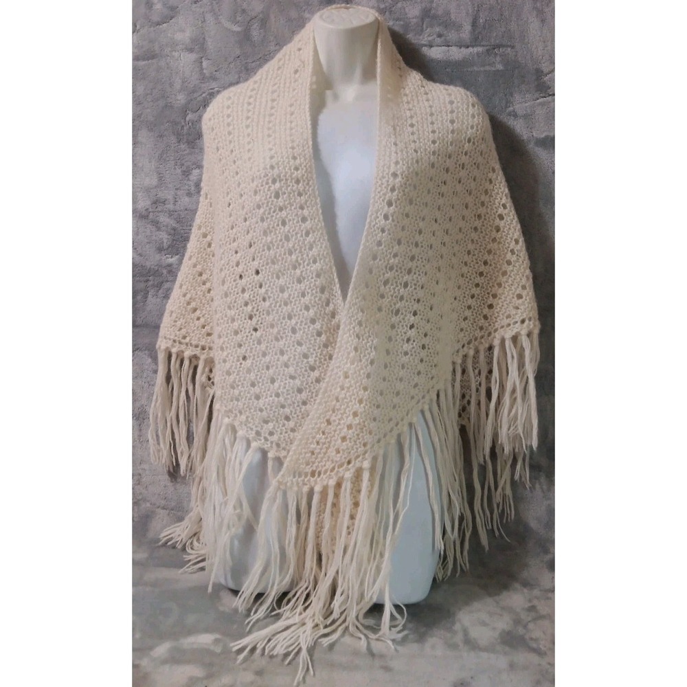Triangle Knit Shawl Wrap Cream White 76 Inch Wide 46‎ Inch Back Granny Boho